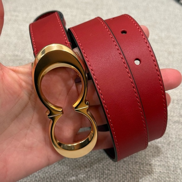 NWOT Coach Signature Buckle Belt, dark red - Picture 1 of 6